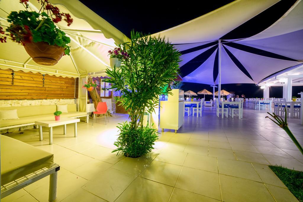 Fiko Hotel Гёльтюрбюку Экстерьер фото