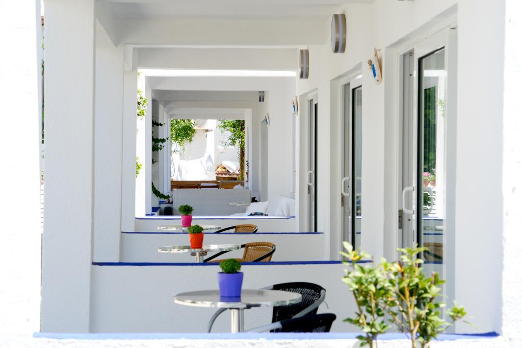 Fiko Hotel Гёльтюрбюку Экстерьер фото
