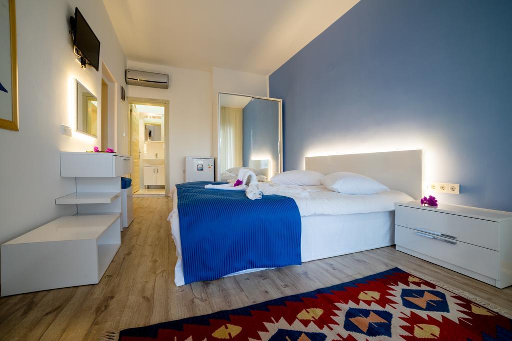 Fiko Hotel Гёльтюрбюку Экстерьер фото